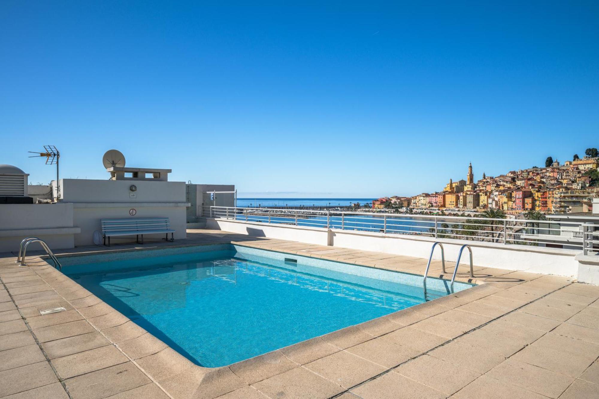 Le Rocamare - Piscine Toit Terrasse - Parking Prive - Terrasse Menton Exterior foto